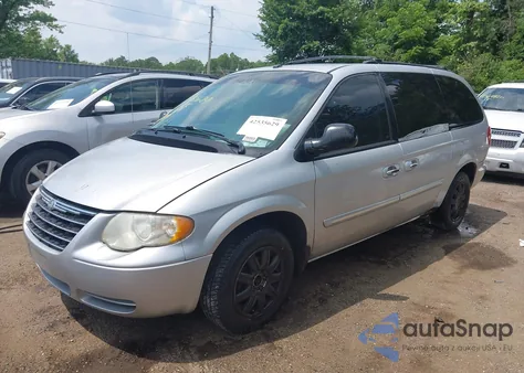 2006 Chrysler Town & Country Touring из США, поврежденный, VIN 2A4GP54L06R893212